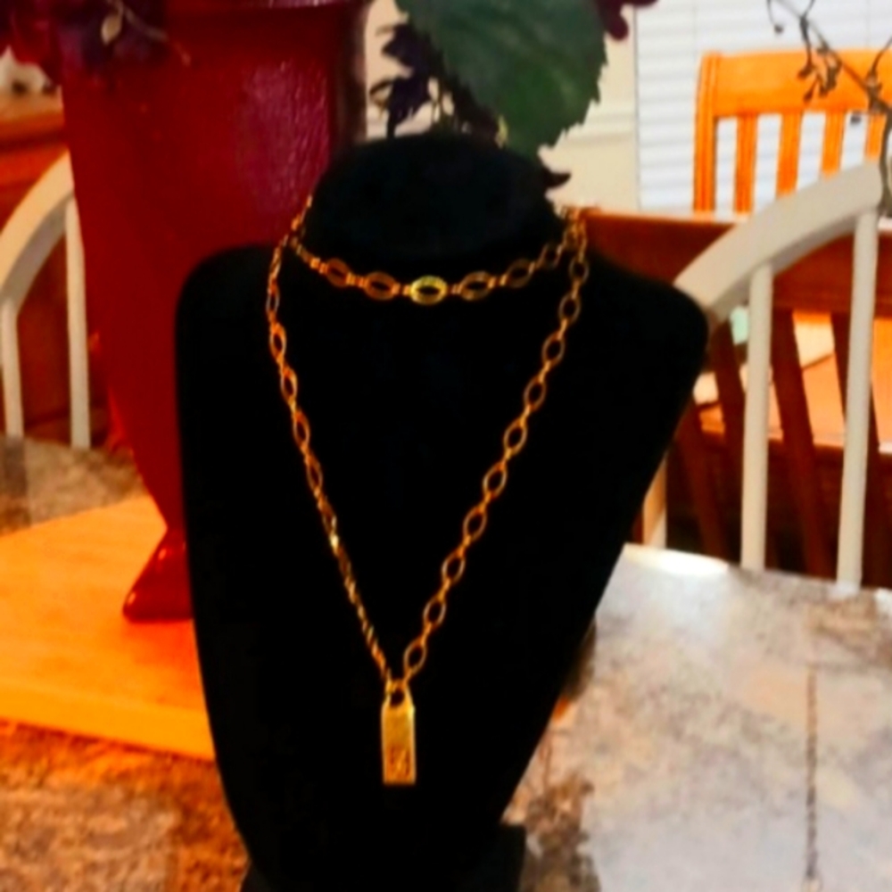 Fendi  Zipper Pull Necklace with   Unbranded Chain.